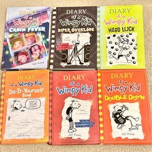 Diary of a Wimpy Kid Book Set - Set of 6 books.